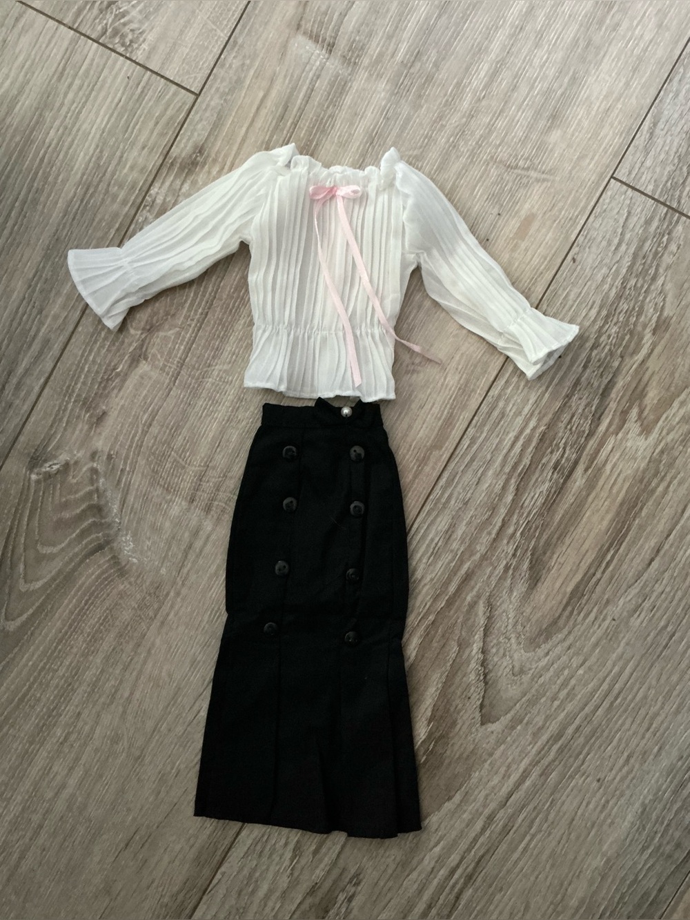 New BJD 1/3 - 1/4 Scale White Dress w/Accessory Girdle & Undie Outfit